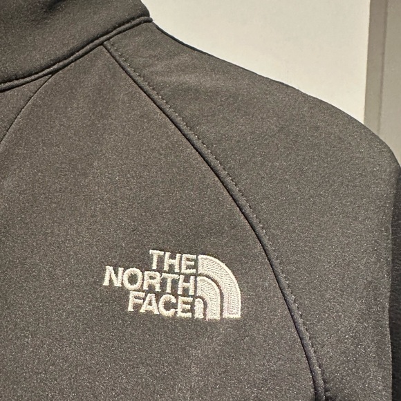 The North Face fleeced jacket. Worn a couple times. - Picture 3 of 4